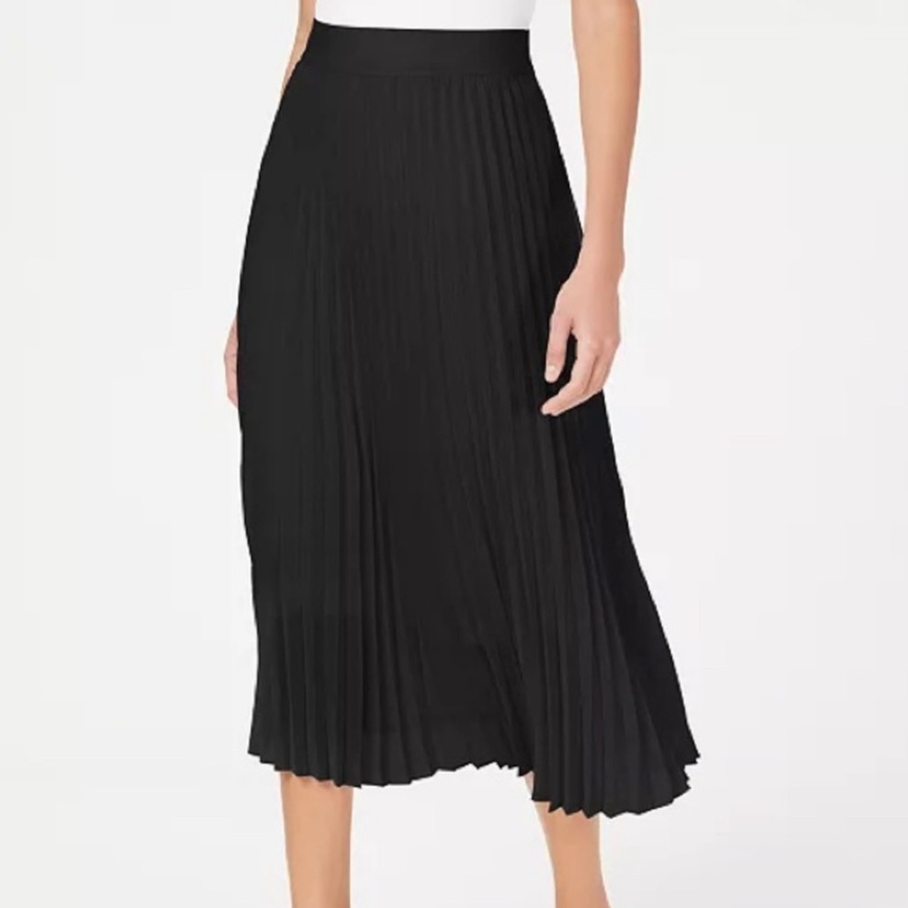 H&M pleated midi skirt